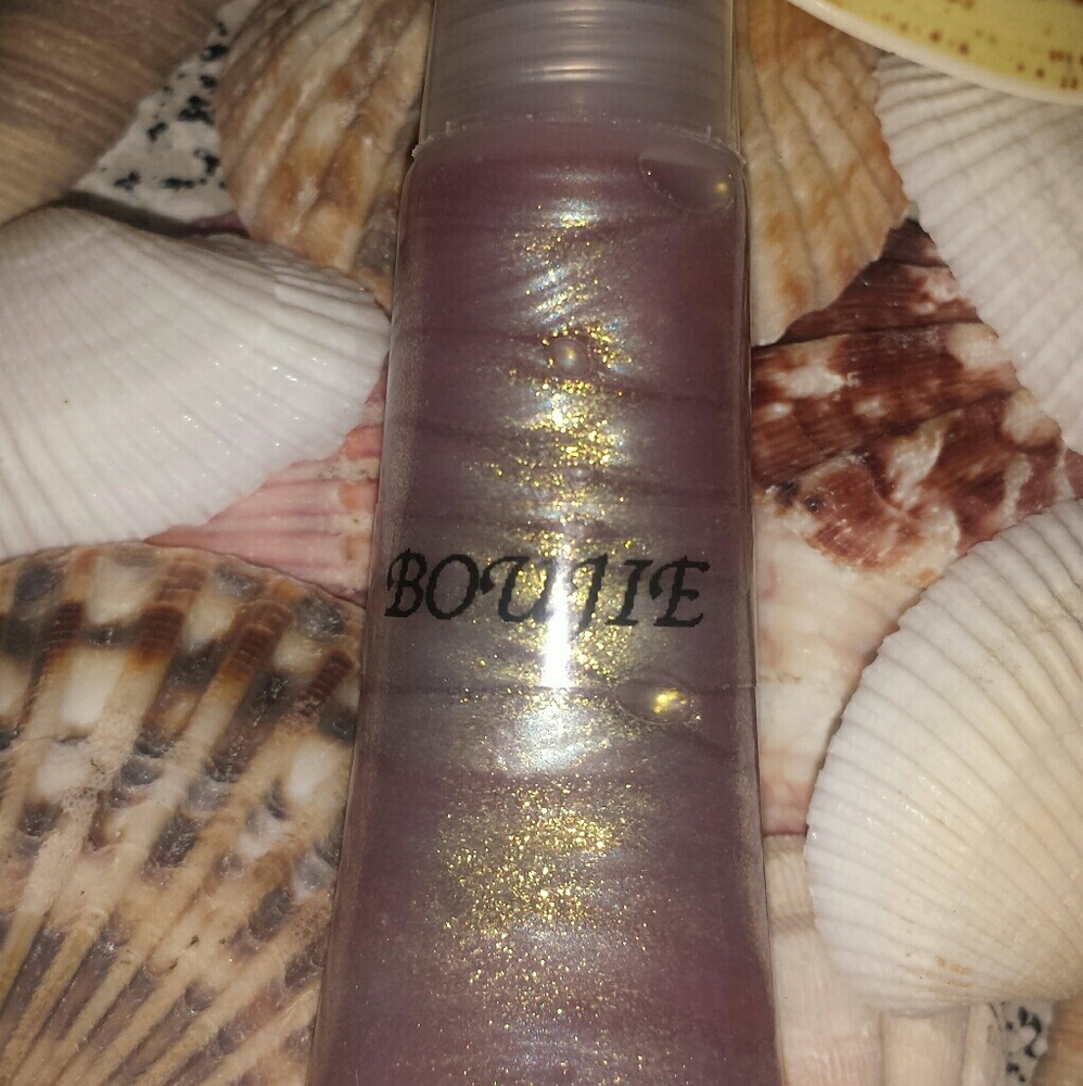 Homemade lip gloss